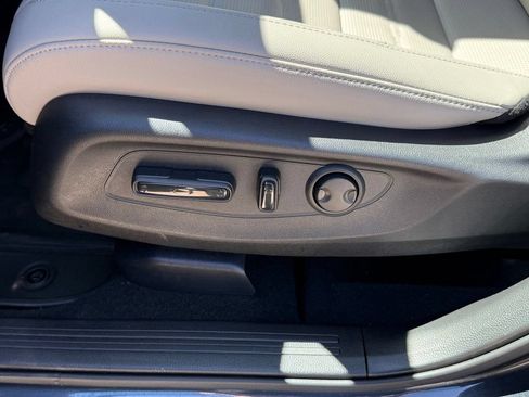 Used 2026 Honda CR-V EX-L image 27
