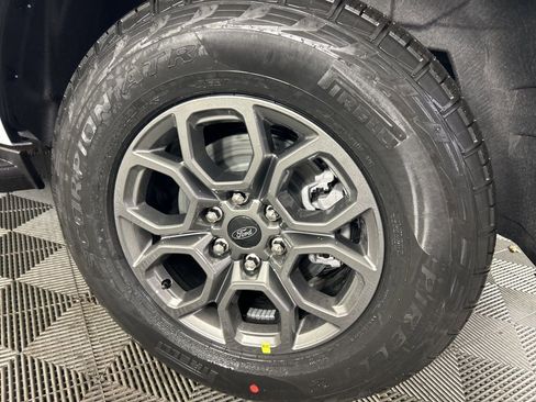 New 2026 Ford Expedition Active image 7