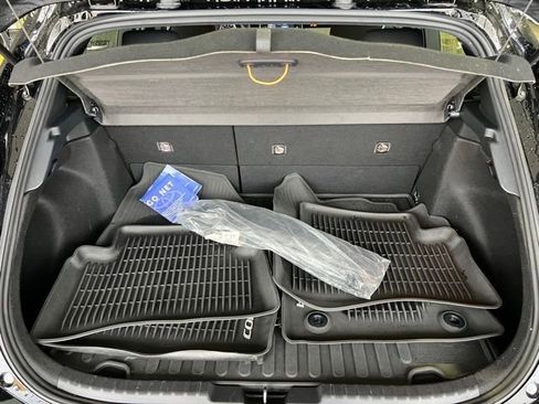 Used 2021 Toyota Corolla SE image 33