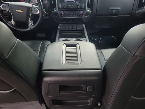 Used 2017 Chevrolet Silverado 1500 LTZ Z71 AWD/4WD image 9