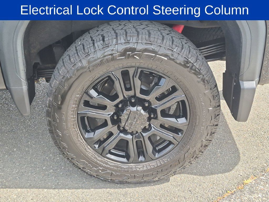 Used 2022 GMC Sierra 2500 Denali w/ Denali Ultimate Package AWD/4WD image 26
