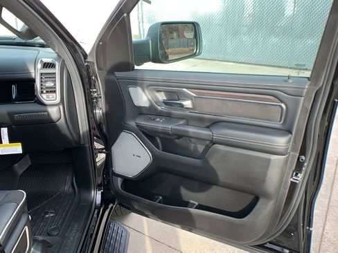 New 2026 RAM 1500 Laramie w/ Night Edition image 31