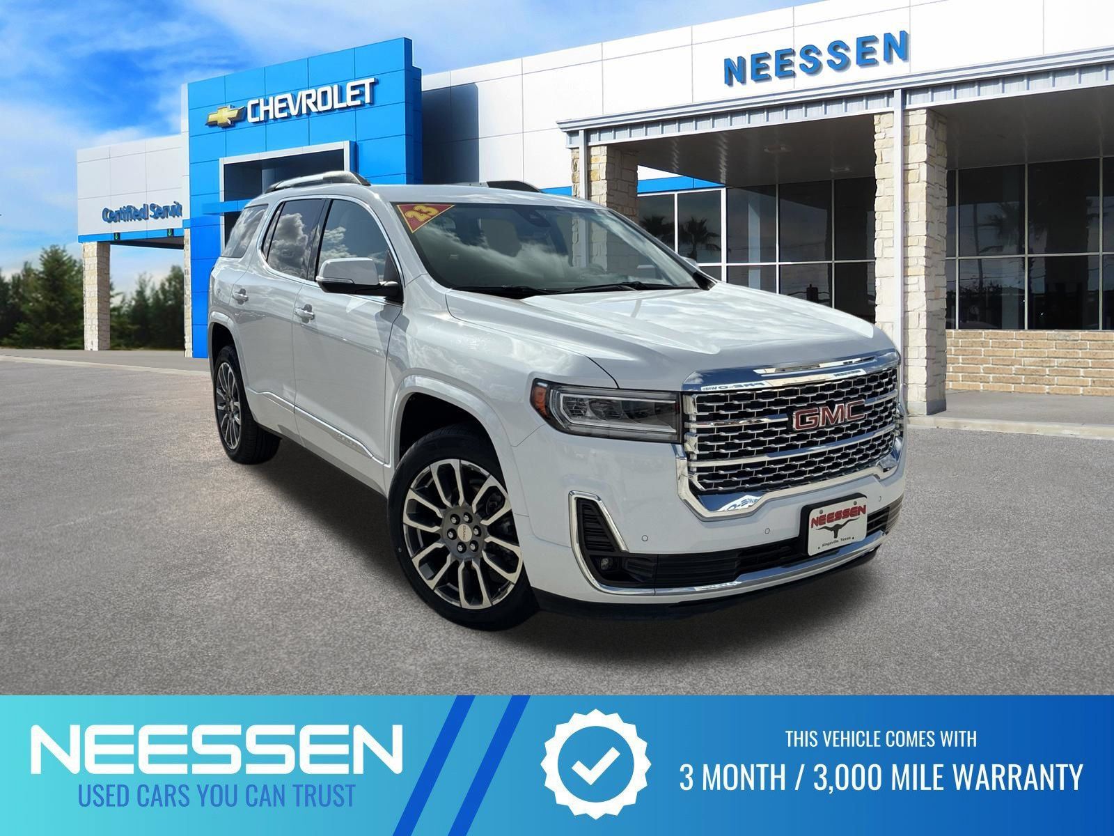 Used 2023 GMC Acadia Denali FWD image 1