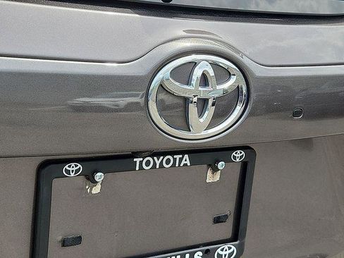 Certified 2019 Toyota Highlander XLE AWD/4WD image 30