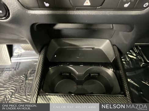 Used 2024 MAZDA CX-30 AWD 2.5 S w/ Preferred Package image 37