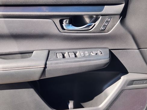Certified 2025 Honda CR-V Sport-L image 23