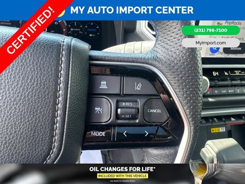 Certified 2023 Toyota Sequoia Platinum AWD/4WD image 18