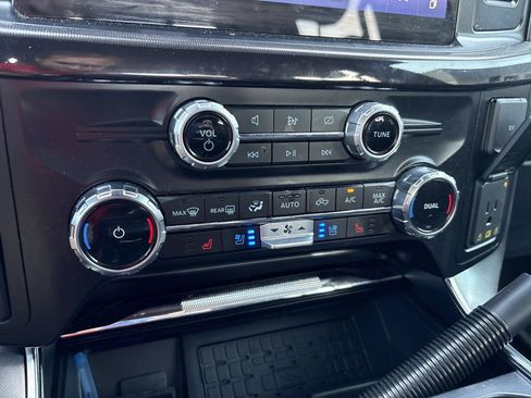 Used 2023 Ford F150 Raptor w/ Equipment Group 802A Raptor R AWD/4WD image 6