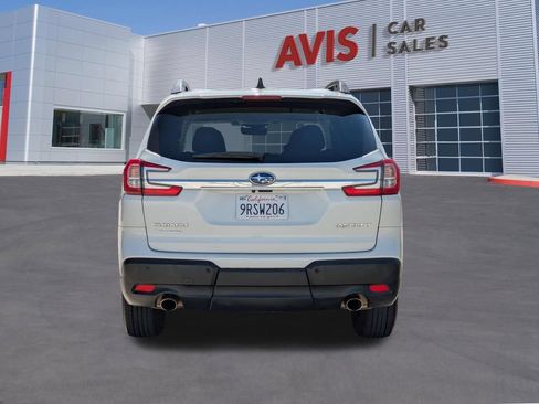 Used 2025 Subaru Ascent Premium AWD/4WD image 7