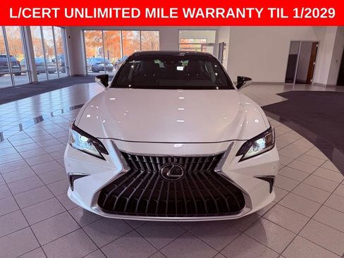 Certified 2023 Lexus ES 350 w/ Premium Package image 2