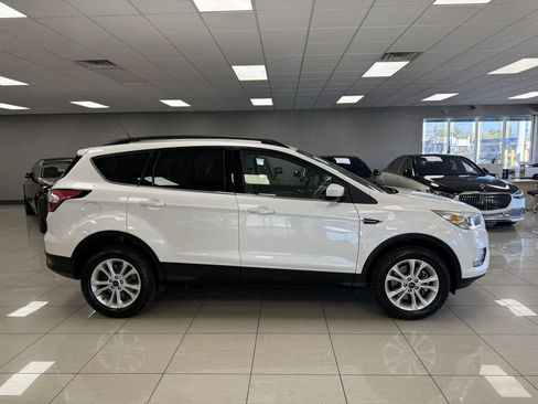 Used 2018 Ford Escape SEL AWD/4WD image 7