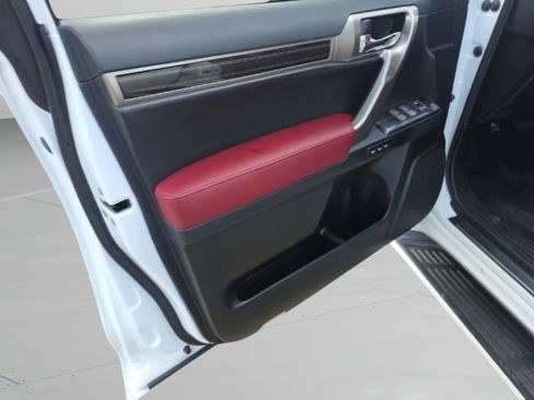 Used 2021 Lexus GX 460 Premium w/ Premium Package AWD/4WD image 17