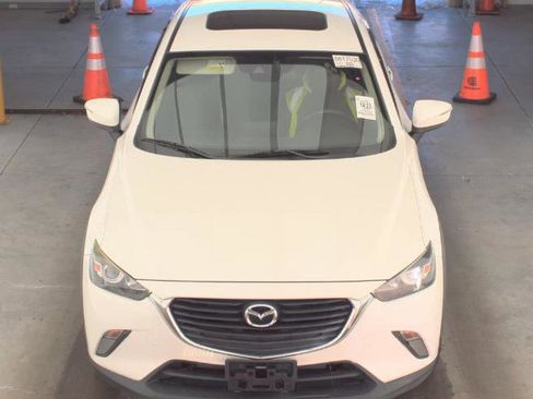 Used 2018 MAZDA CX-3 Touring w/ Preferred Equipment Package image 2