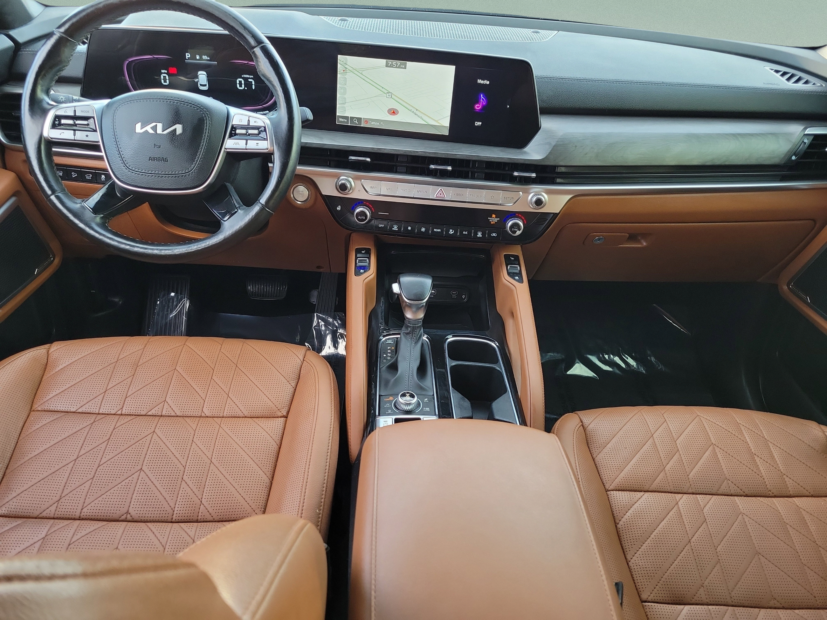 Used 2023 Kia Telluride EX X-Line AWD/4WD image 9