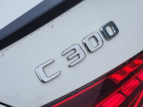 Used 2022 Mercedes-Benz C 300 4MATIC Sedan image 12