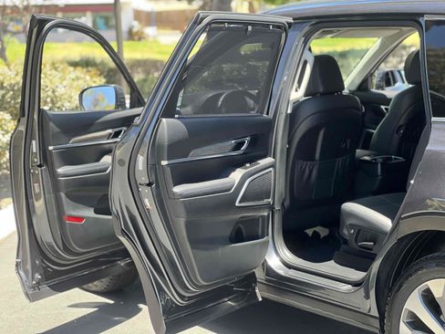 Used 2022 Kia Telluride EX w/ EX Premium Package FWD image 66