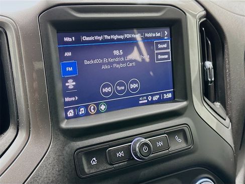 Used 2024 Chevrolet Silverado 1500 Custom image 14