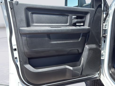 New 2026 RAM 3500 Tradesman AWD/4WD image 18