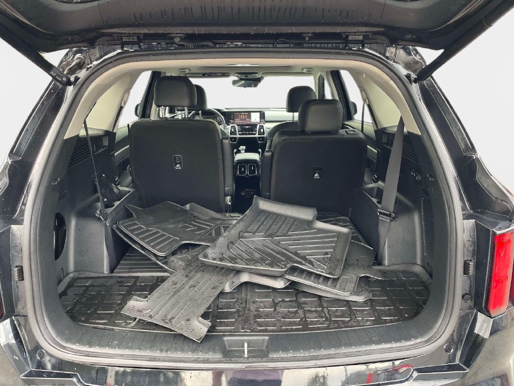 Used 2021 Kia Sorento SX AWD/4WD image 14