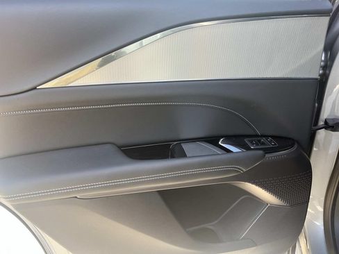 Used 2024 Cadillac Lyriq Tech RWD image 20