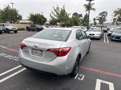 Used 2017 Toyota Corolla LE FWD image 3