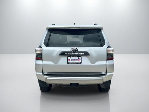 Certified 2021 Toyota 4Runner TRD Off-Road Premium w/ Moonroof Package AWD/4WD image 6