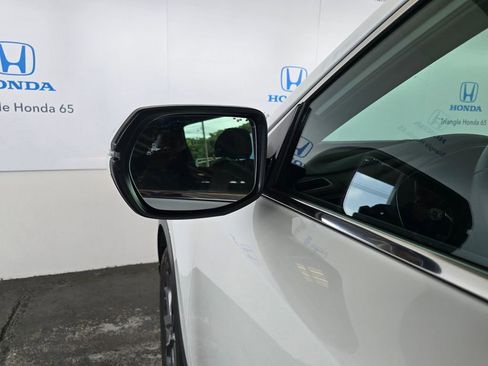 Used 2022 Honda CR-V EX image 27