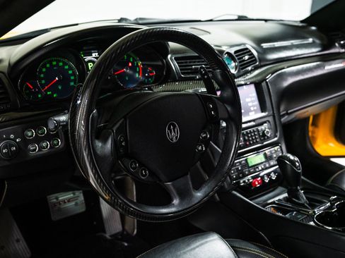 Used 2012 Maserati GranTurismo MC RWD image 16