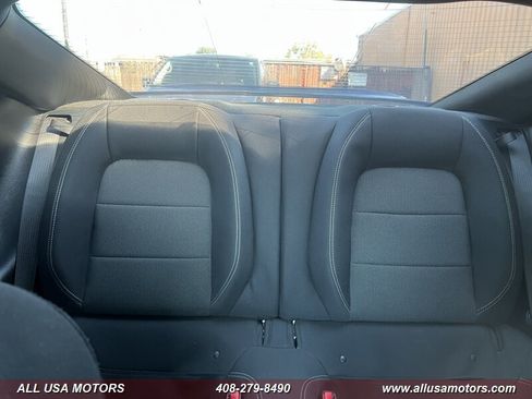 Used 2017 Ford Mustang Coupe RWD image 26