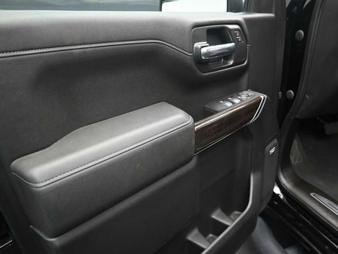 Used 2021 Chevrolet Silverado 1500 RST w/ Redline Edition image 22