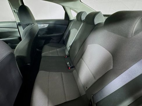 Certified 2023 Kia Forte LXS w/ LXS Technology Package FWD image 22