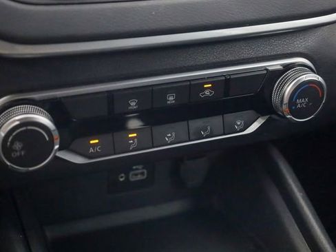 Used 2023 Nissan Altima 2.5 S image 18