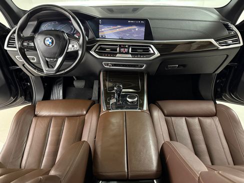 Used 2019 BMW X5 xDrive40i w/ Premium Package 2 image 2