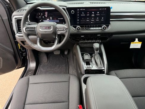 New 2026 GMC Canyon Elevation w/ Convenience Package image 12