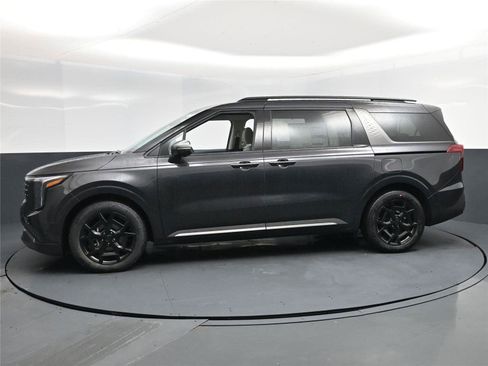 New 2026 Kia Carnival SX Prestige image 3