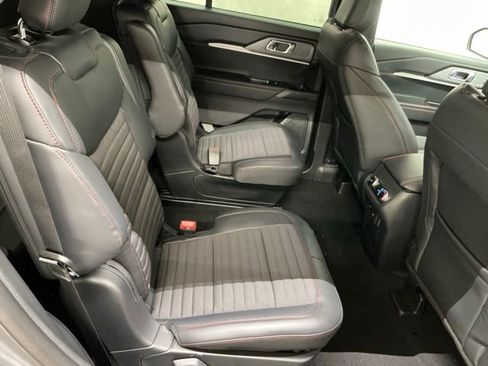 New 2026 Ford Explorer ST-Line AWD/4WD image 19
