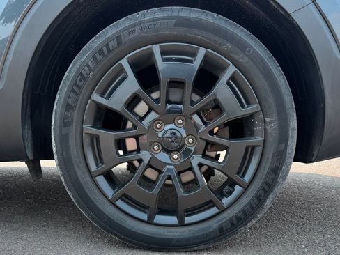 Used 2021 Kia Telluride EX w/ EX Premium Package AWD/4WD image 13