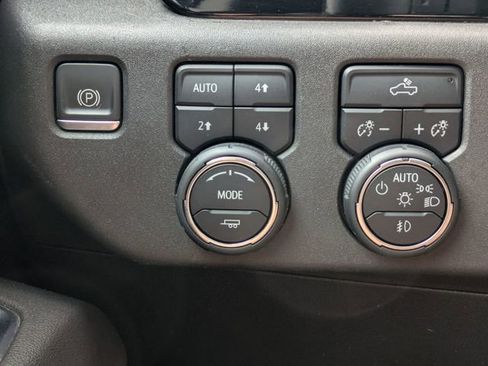 Used 2023 Chevrolet Silverado 1500 RST image 27