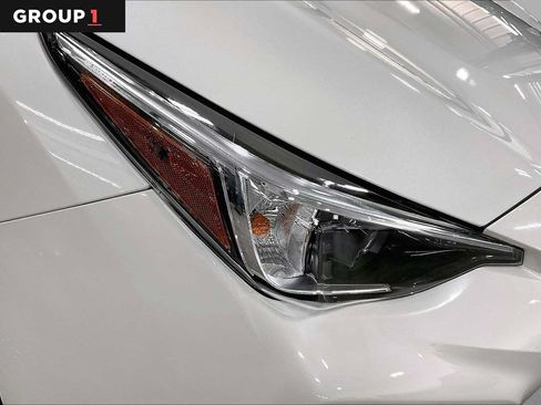 Certified 2024 Subaru Impreza 2.0i AWD/4WD image 27