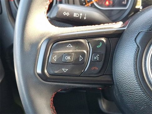 Used 2024 Jeep Wrangler Rubicon image 20