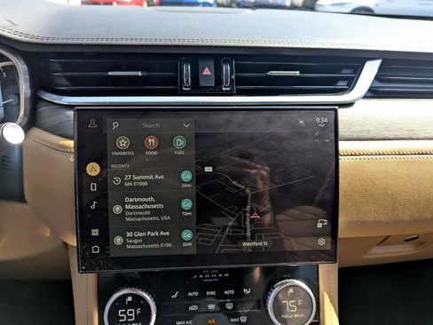 Used 2023 Jaguar F-PACE S image 21