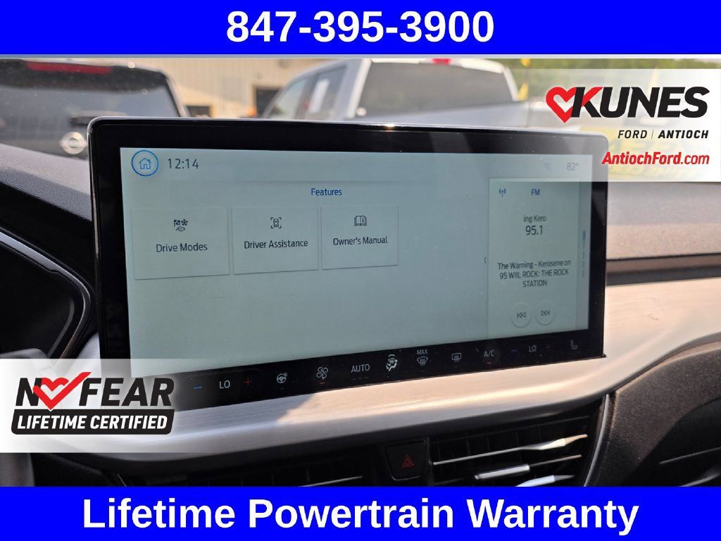 Certified 2025 Ford Escape Platinum AWD/4WD image 56