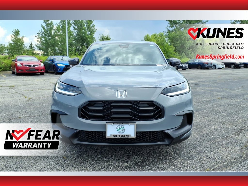 Used 2023 Honda HR-V Sport image 2
