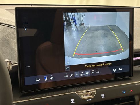New 2026 Lexus ES 500e AWD/4WD image 23