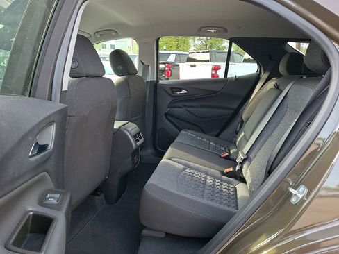 Used 2023 Chevrolet Equinox LT AWD/4WD image 10