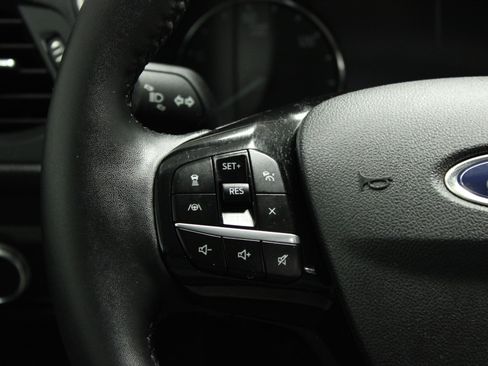 Used 2022 Ford Escape SE w/ SE Sport Appearance Package image 21