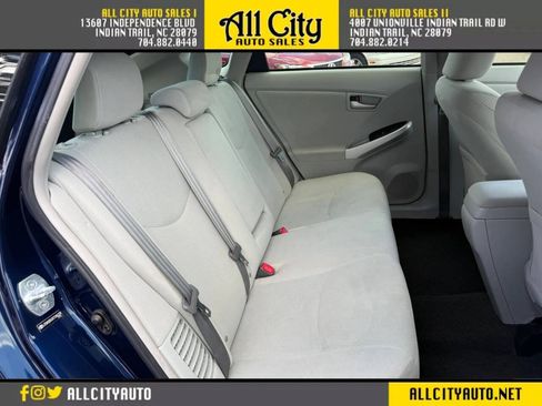 Used 2012 Toyota Prius Three FWD image 29