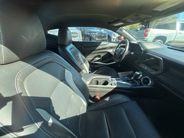 Used 2018 Chevrolet Camaro LT w/ RS Package RWD image 6