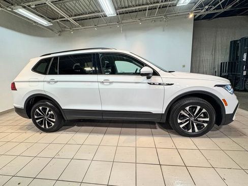 Used 2023 Volkswagen Tiguan S image 7