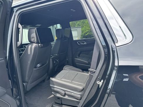 Used 2023 Chevrolet Tahoe Premier w/ Advanced Technology Package AWD/4WD image 9
